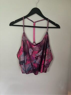 Nike Cropped Workout Tank - Size: XL